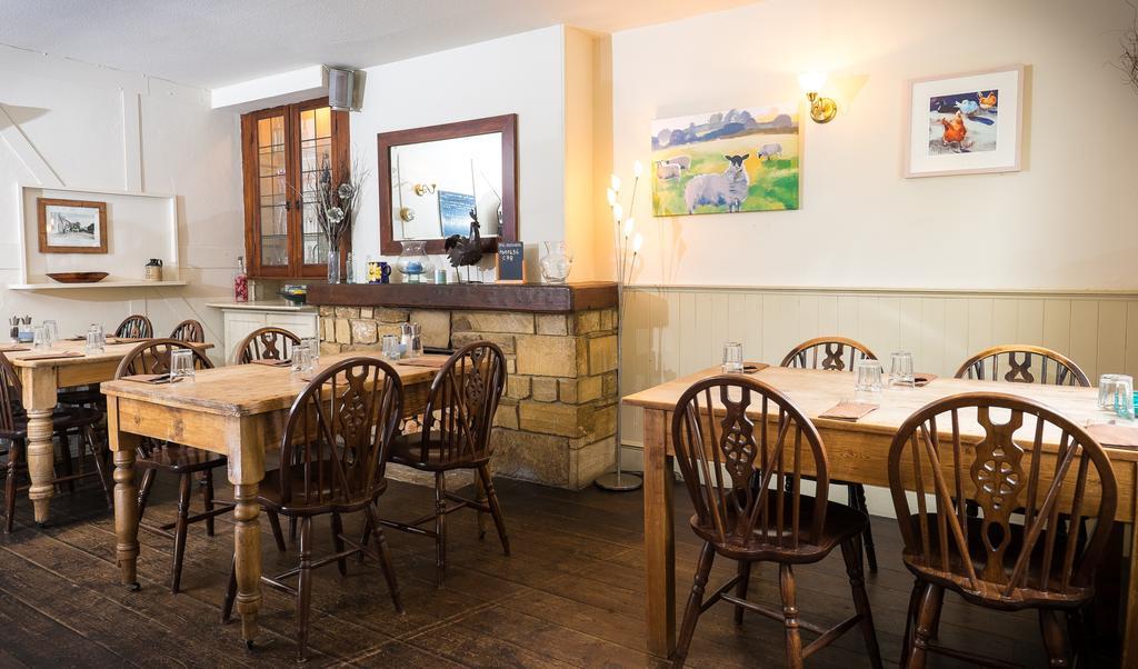 The Chetnole Inn Zewnętrze zdjęcie