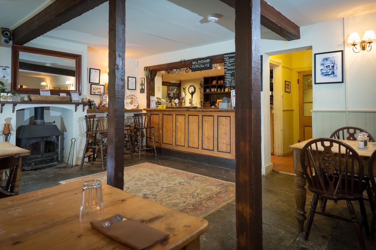 The Chetnole Inn Zewnętrze zdjęcie
